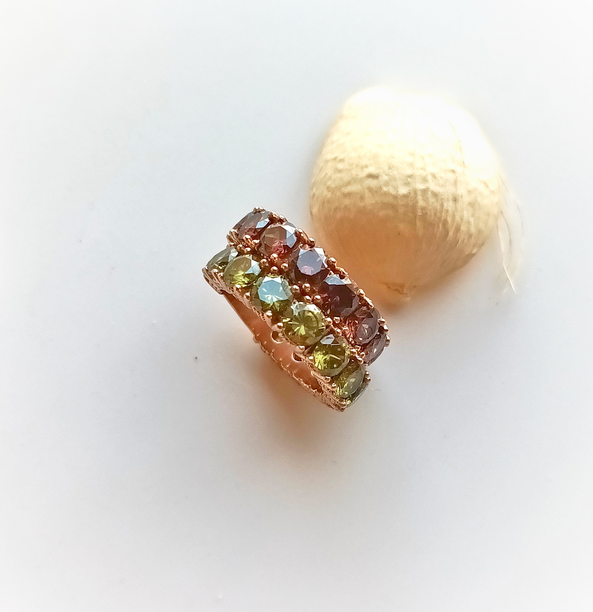 anillos plata rosa con circonitas verdes o marrones
