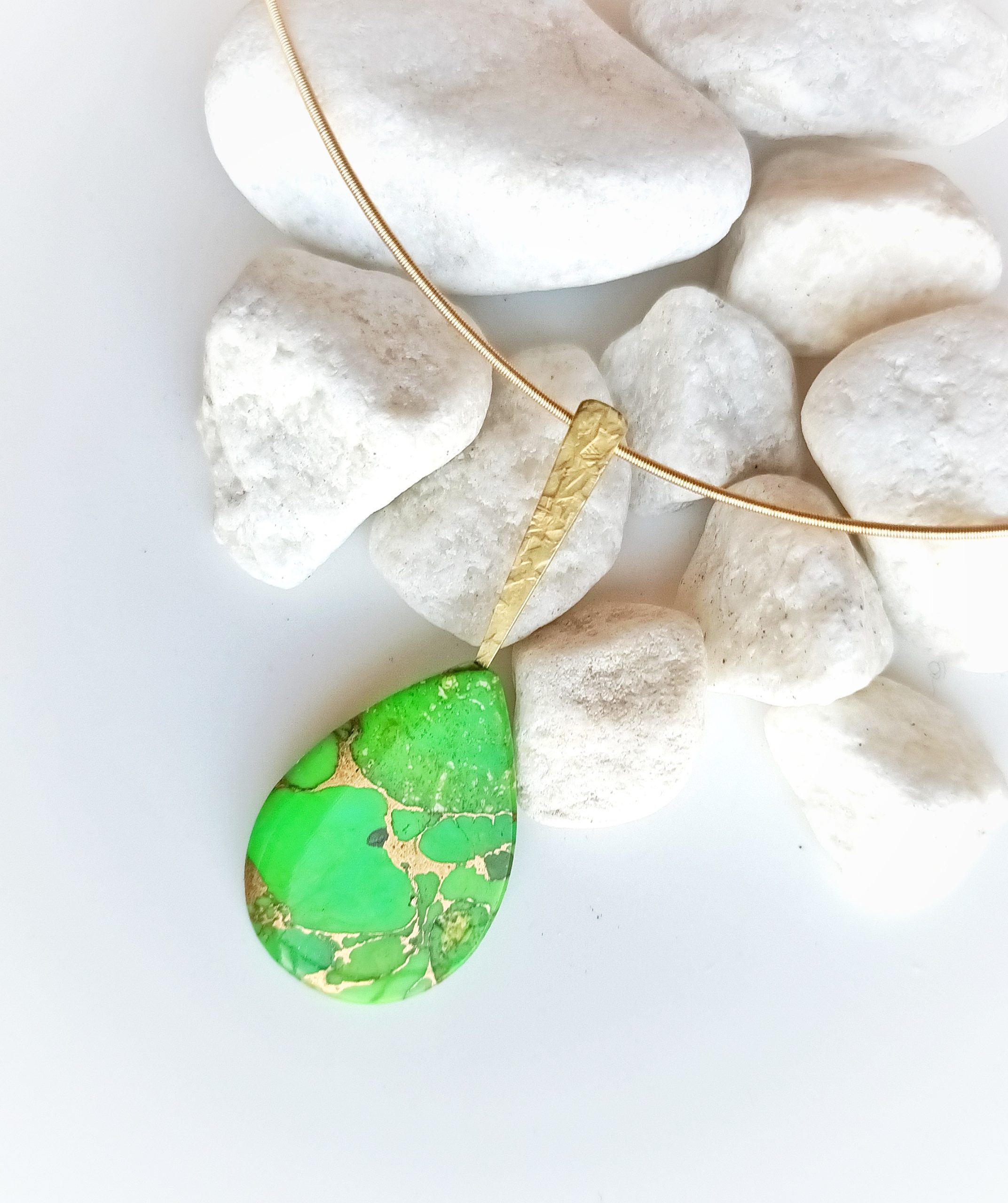 collar oro turquesa verde