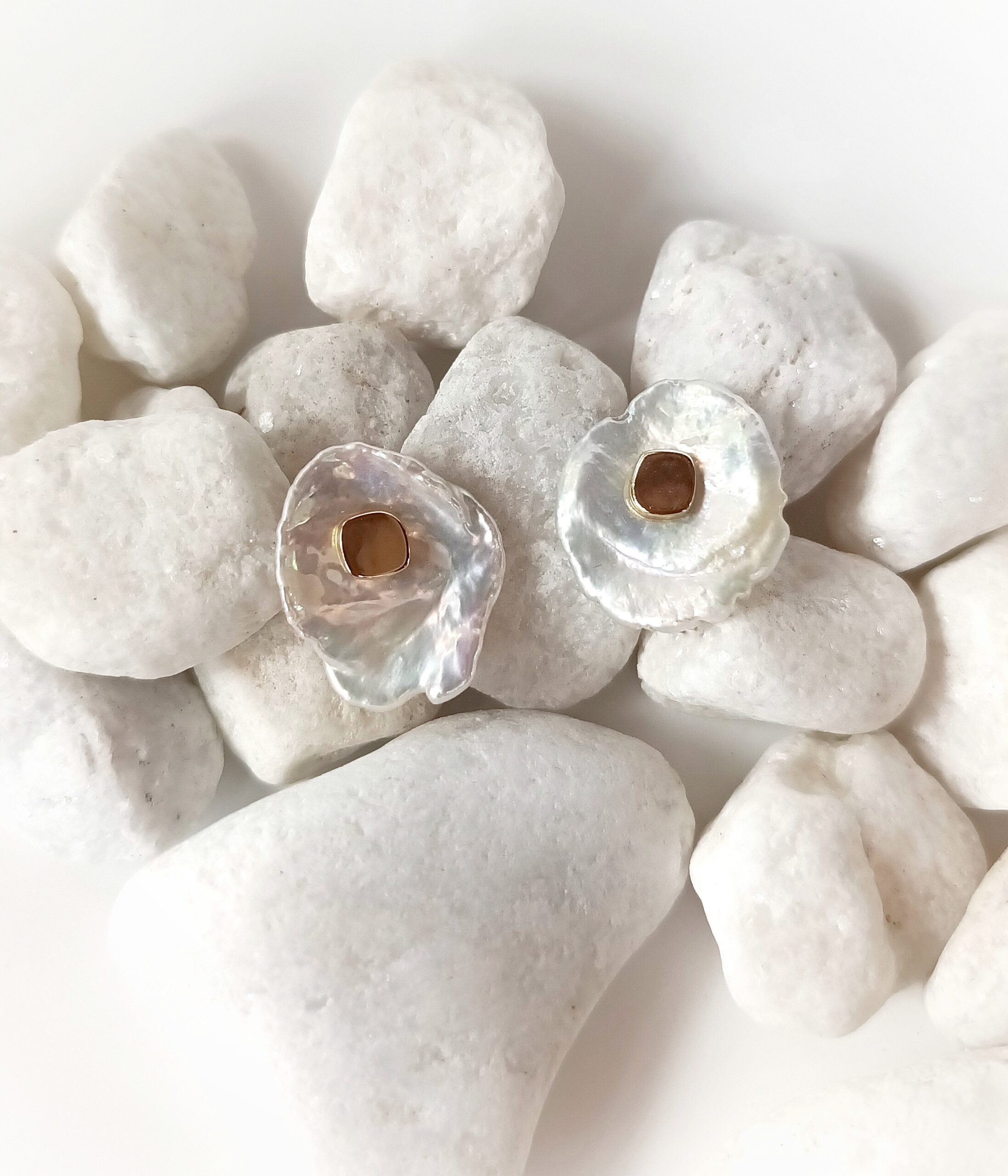 Pendientes perla-cuadrado