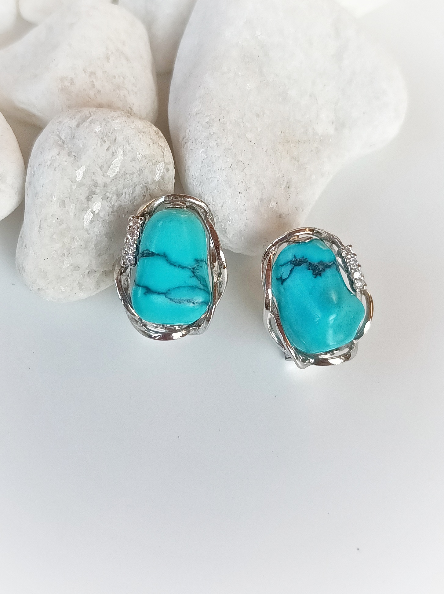 Pendientes turquesas barrocas oro blanco