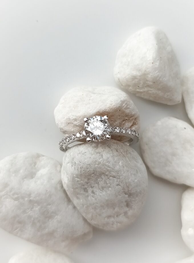 Anillo Solitario 24288 Oro blanco