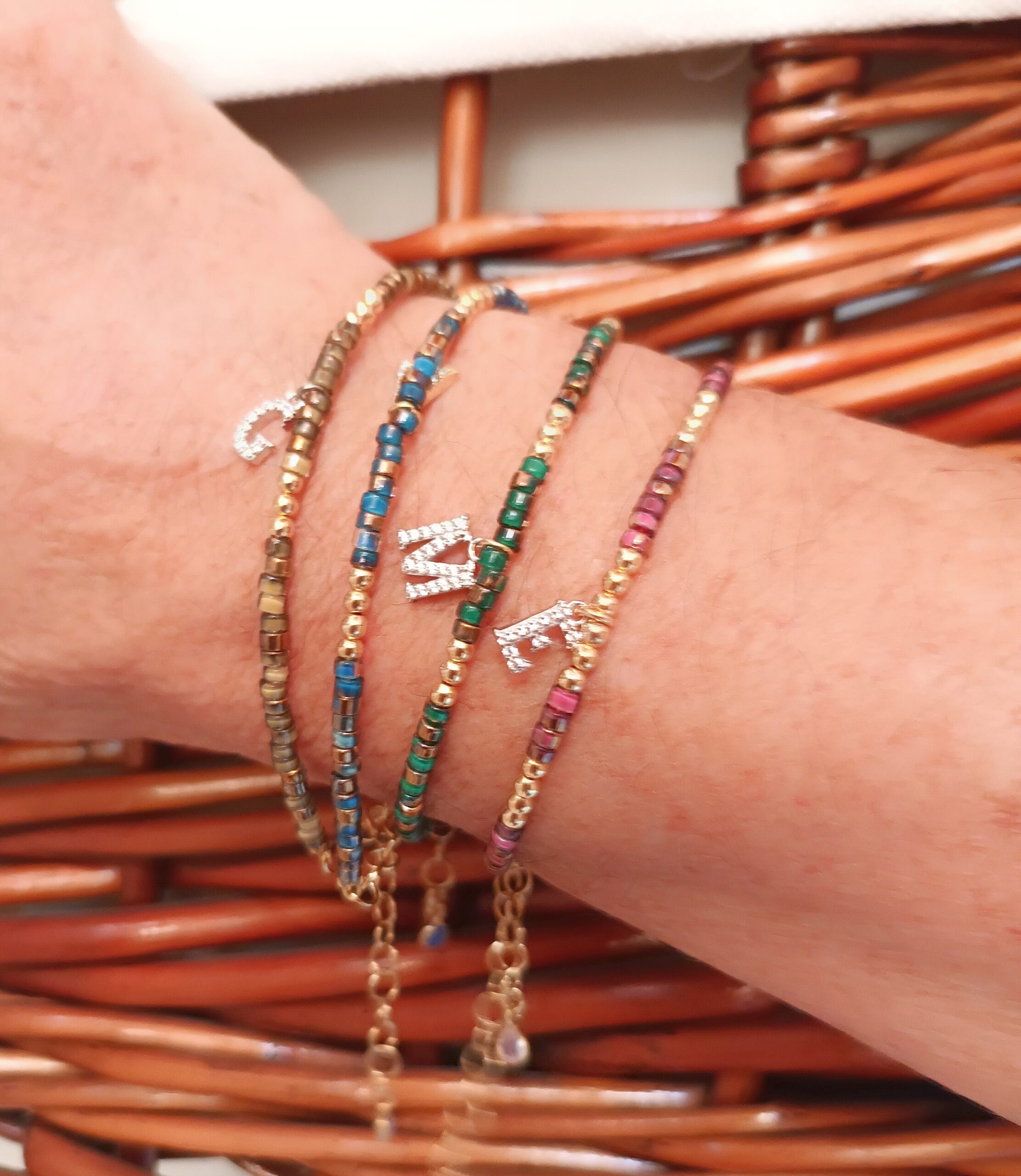 Pulsera 2303 Inicial - Imagen 2