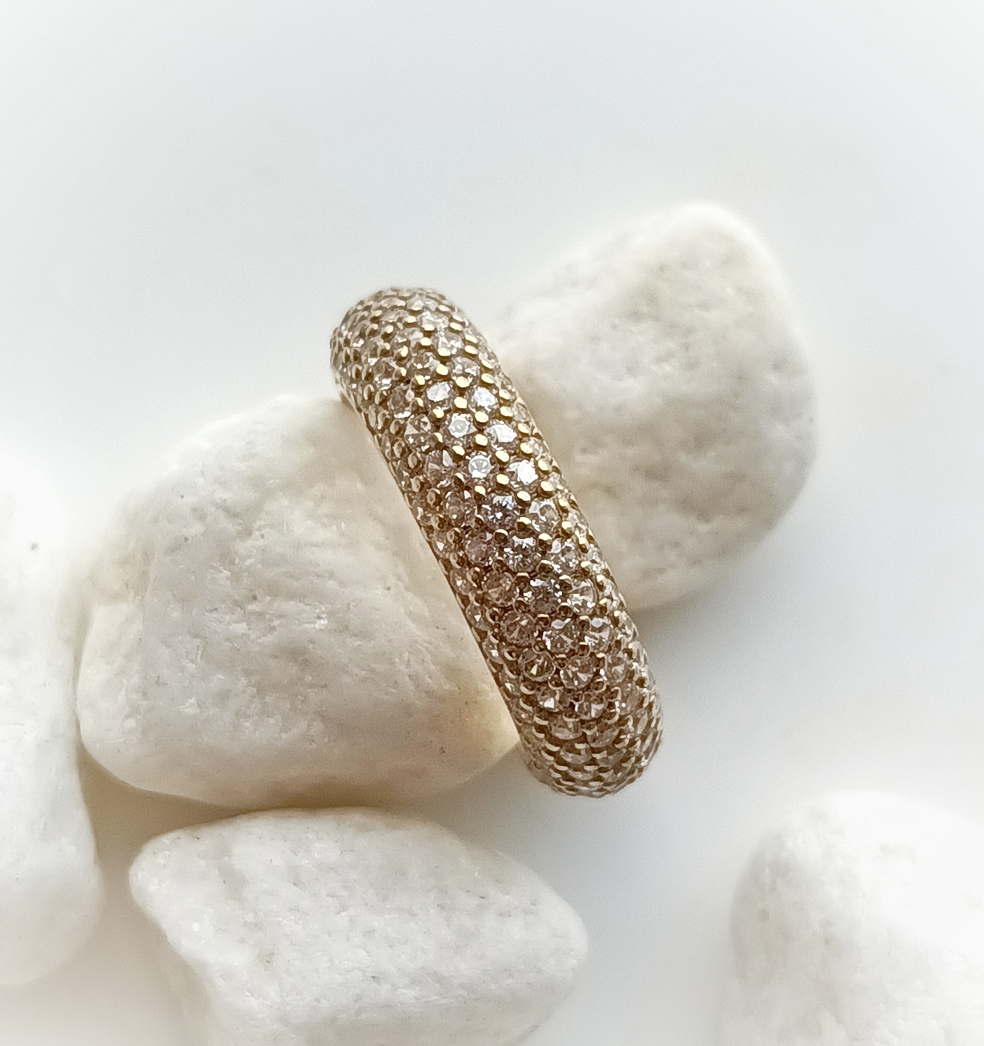 Anillo Labrioro Paris pietre