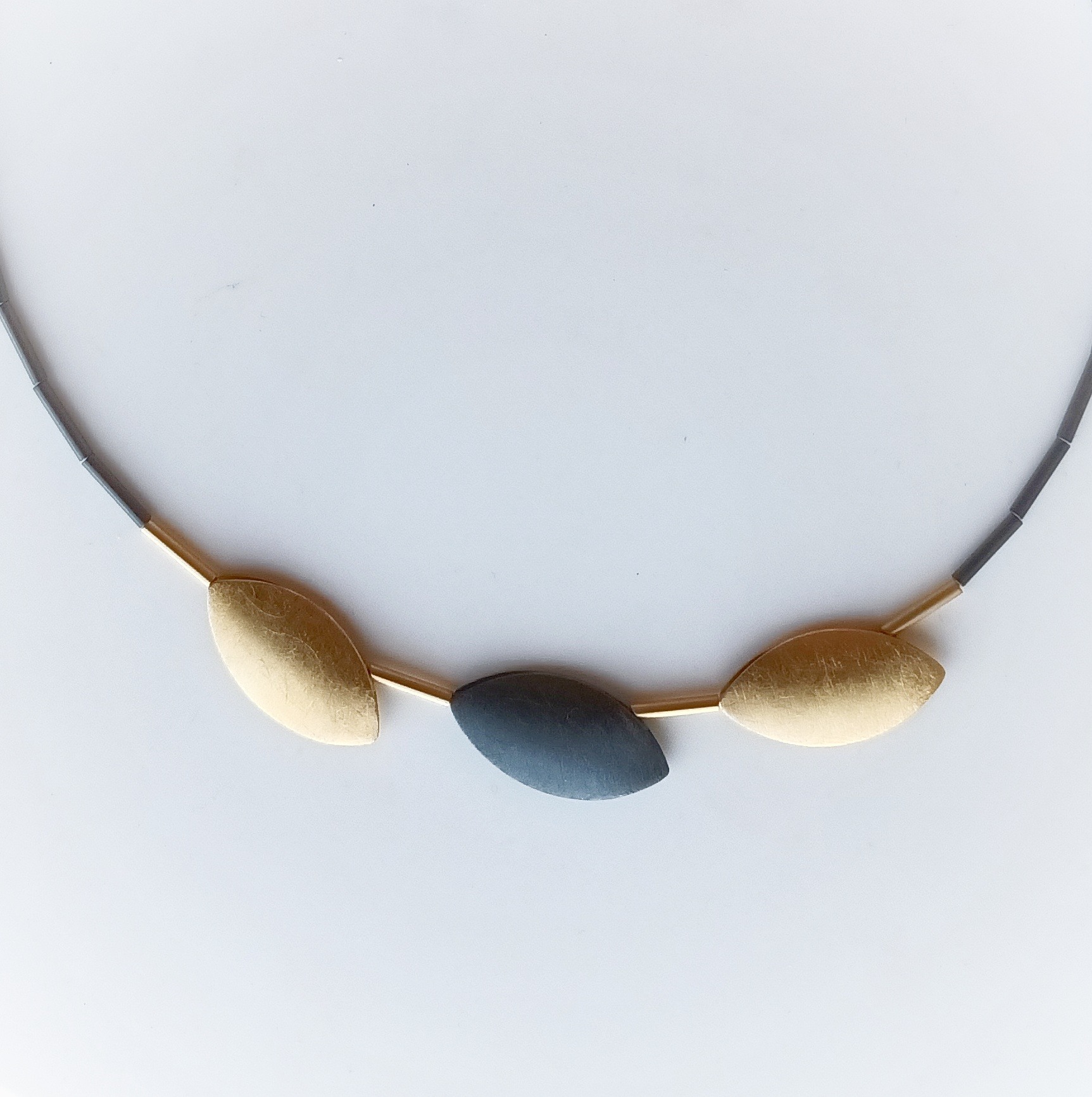 Collar Zaremski 4234 Golden-Black - Imagen 3