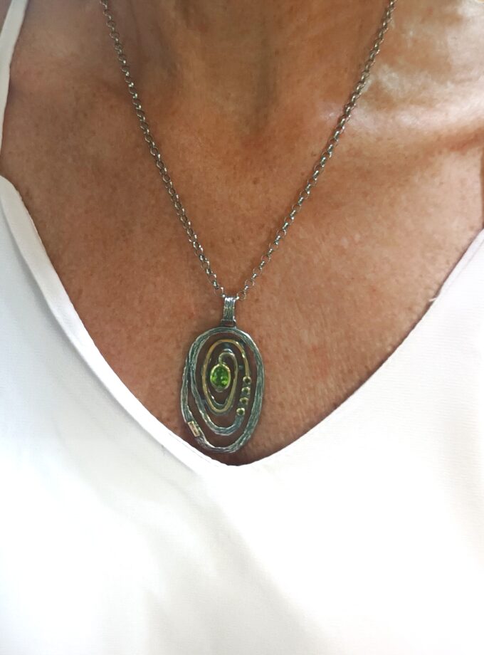 Collar Styliano 4325 Peridoto