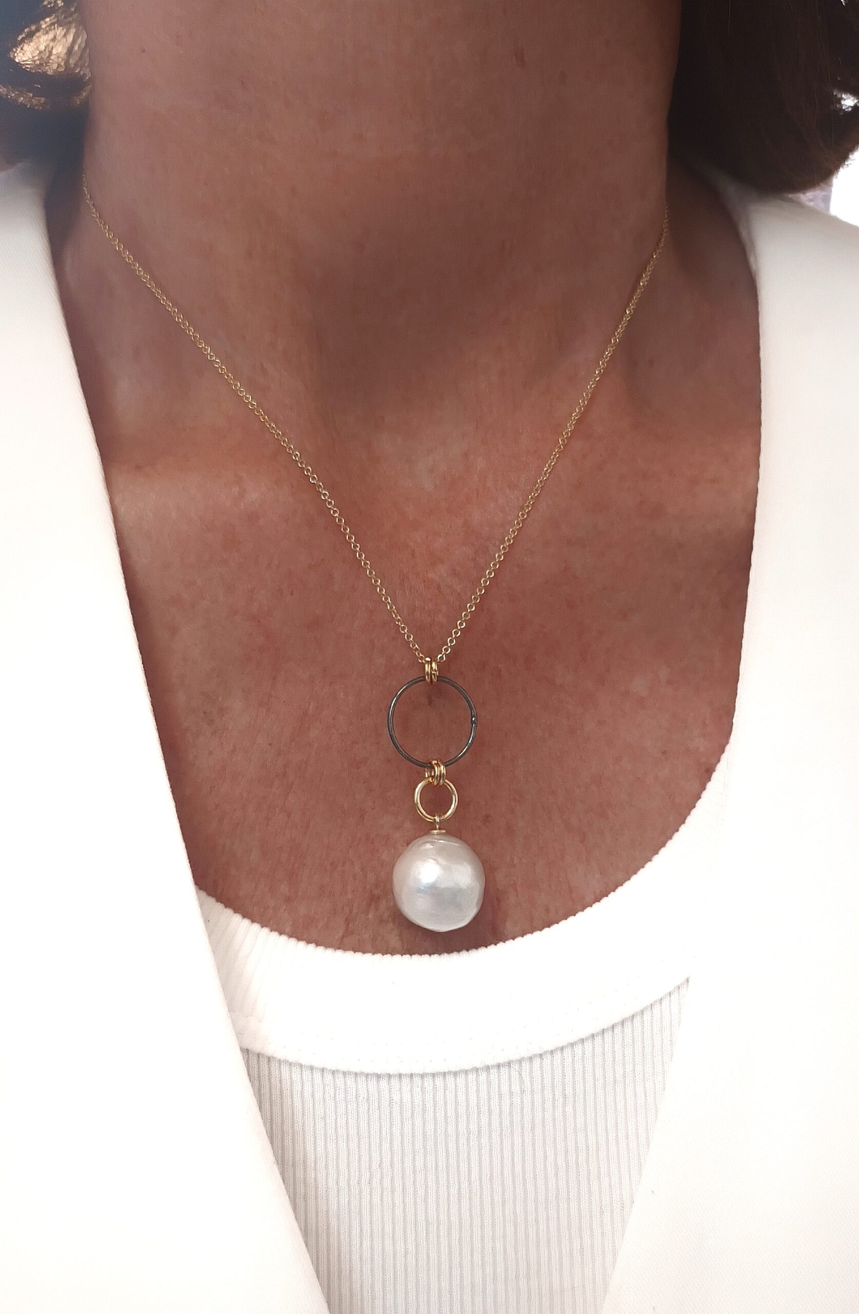 Collar cadena aros y perla 3116 Golden Black - Imagen 2