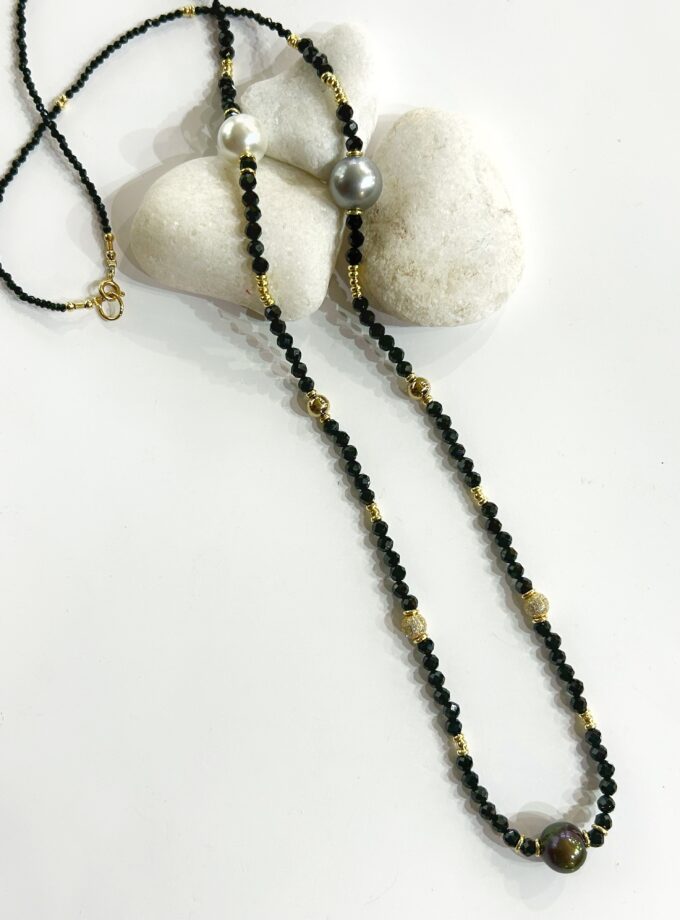 Collar Nona